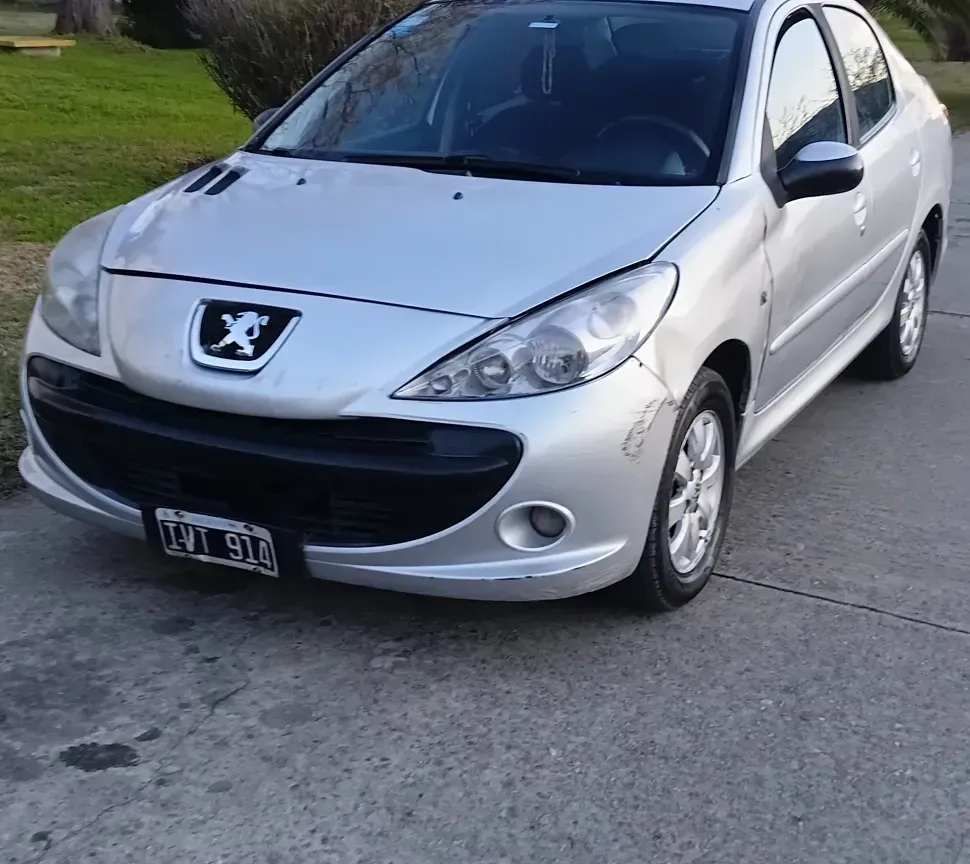Peugeot 207 1.9 Sedan Xs