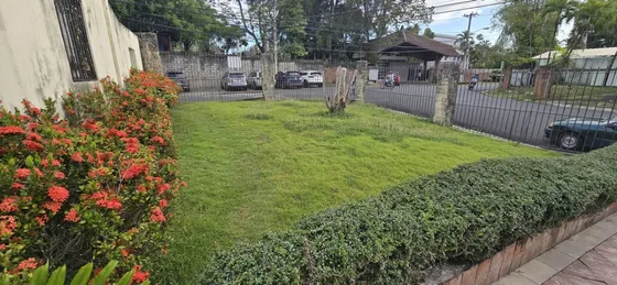  ¡tu Oportunidad De Estar En El Corazón De Arroyo Hondo! Casa Y Terreno De 1052 M² En El Mejor Sector 