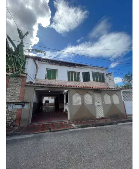 Venta De  Casa En Castillejo, Urbanización   El  Torreón 6/5/9