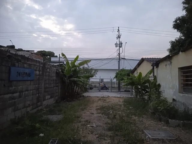 Beraca 005 Vende Terreno Con Casa Av Intercomunal 