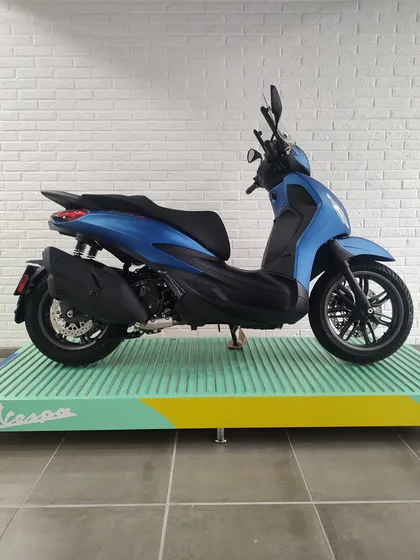 Piaggio Beverly 400  Italiano Abs Rodado 16 Motoplex Quilmes