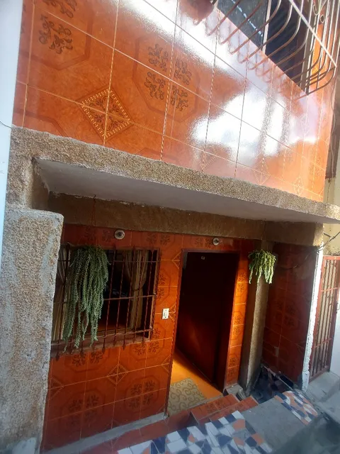 Casa De 2 Hab 1 Baño 2 Niveles 