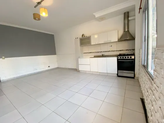 Venta Ph 2 Ambientes  Patio  Cochera En Pilar