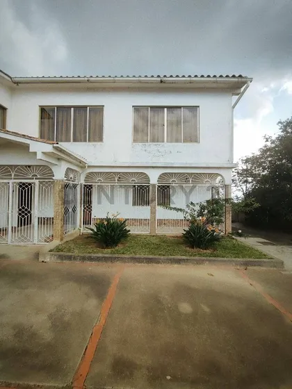 Se Vende Casa En Urbanizacion La Suiza San Antonio De Los Altos Miranda