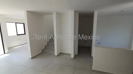 Ciudad Maderas, Venta - Casa Con Amenidades Y 3 Recámaras