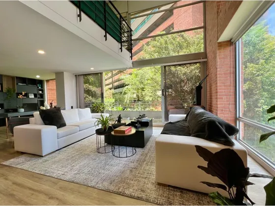 Vendo Apartamento Duplex En El Poblado La Superior Cerca Al Tesoro