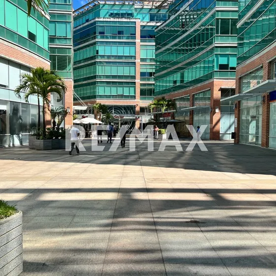  Venta De Edificio Comercial Boleíta Norte Municipio Sucre