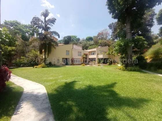 Bella Casa En Venta En Valle Arriba Cda 24-21228