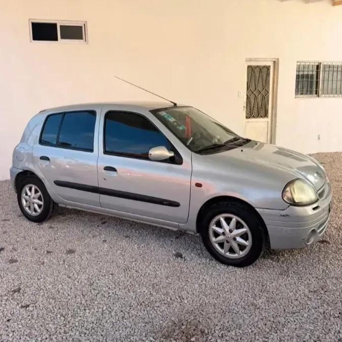 Renault Clio 1.9 R Symbol Abs