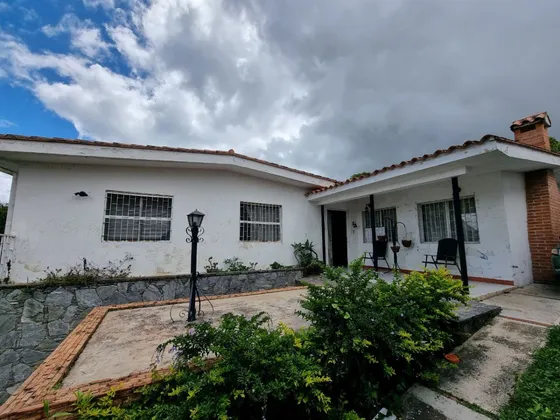 Casa De Una Planta En Venta En Colinas De Carrizal Urbanizacion Pan De Azucar Miranda 