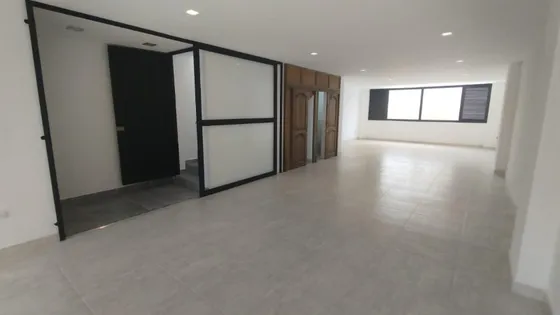 Local En Arriendo Ubicado En La Ceja Sector Plaza De Mercado (26050).