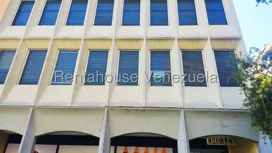 Oficina En Alquiler El Rosal Mls #25-21651