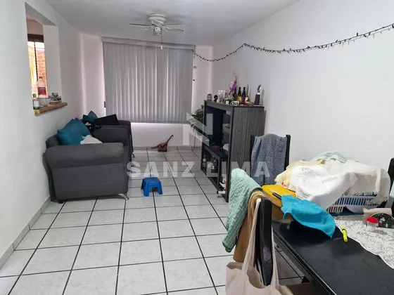 Alamos: Acogedor Hogar De Dos Recamaras, Ambas Con Closet.