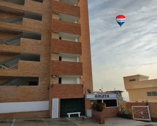 Amplio Apartamento En Obra Blanca En La Caranta Con Vista Panorámica Al Mar En La Isla De Margarita