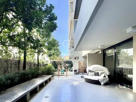 Departamento Con Jardín Frente Al Portal La Dehesa