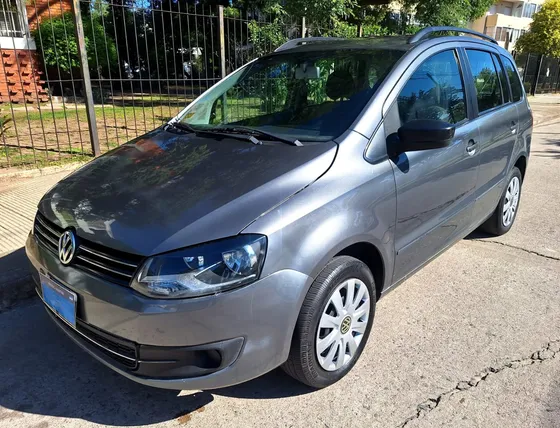 Volkswagen Suran 1.6 Comfortline 101cv 11a