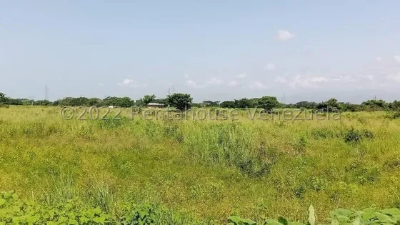 Terreno En Venta En Rl Recreo Valencia Mm Carabobo Con Potencial 