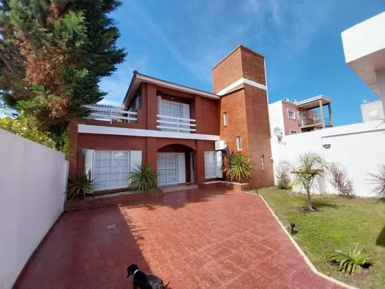 Ph En Venta - 3 Dormitorios 2 Baños - Santa Teresita