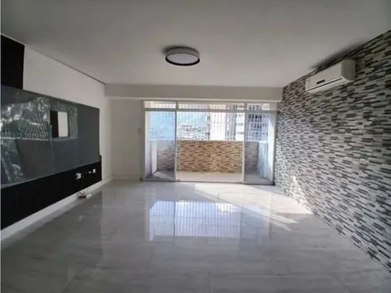 Alquilo Apartamento Actualizado Urb. El Marqués