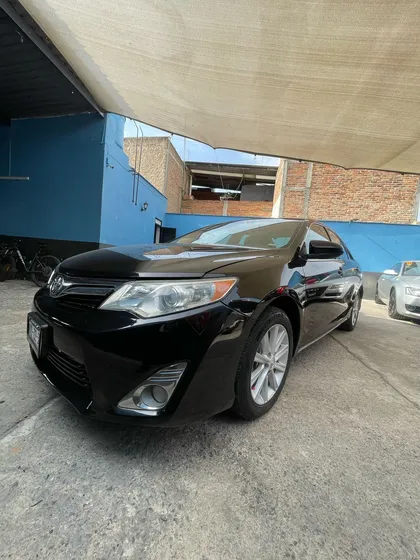 Toyota Camry 2.5 Xle L4 Aa Ee Qc Piel Nave. At