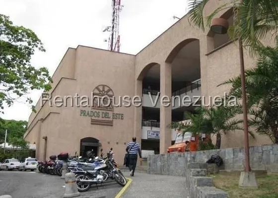 Local Comercial En Alquiler, Prados Del Este #25-13998 - Dany Sanchez -