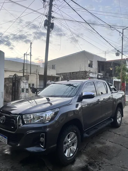 Toyota Hilux Pick-up 2.8 Cd Srv 177cv 4x4 At