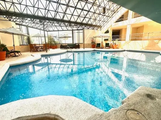 Lomas De Chapultepec, Penthouse De 750m2 En Dos Niveles, Muy Iluminado, 4 Amplias Recamaras Con Vestidor, Sala De T.v., Estudio, Terraza, 3 Lugares De Estacionamiento, Cuartos De Servicio. El E