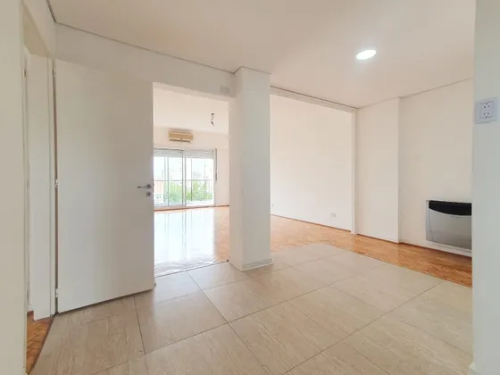 Dueño Vende Excelente Semipiso En Flores (caba). 3amb. 87m2 