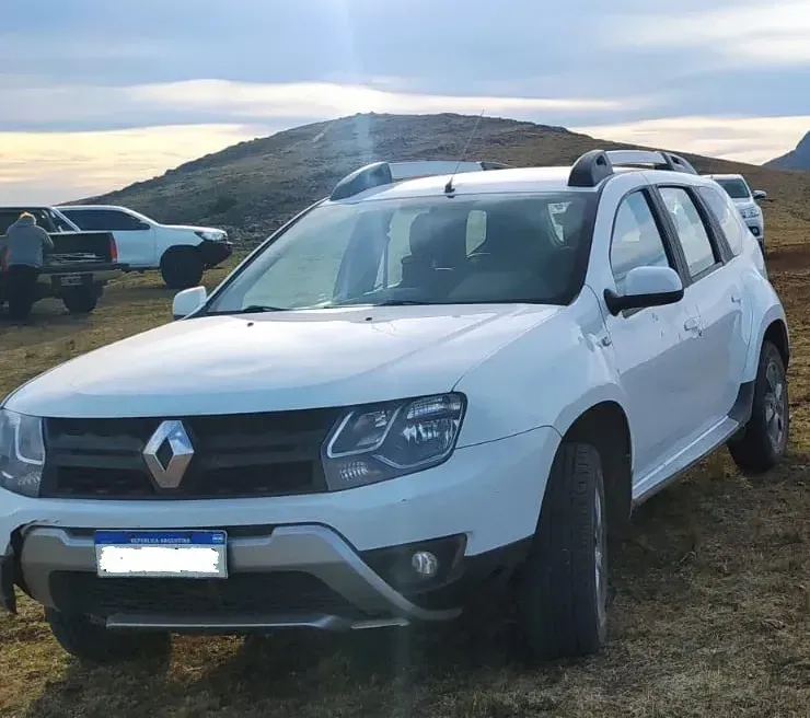 Renault Duster 2.0 Ph2 4x4 Privilege 143cv564296757691043845