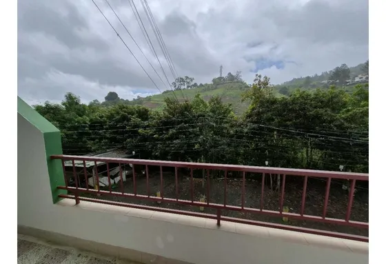 Se Alquila Apto130m2 2h/1b En Monterrey