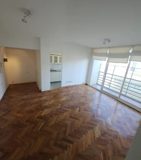 Torre :alegre Piso 10. Dos Ambientes Con Balcon Cochera Y Amenitties