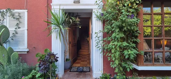 Casa En Venta De 3 Dorm. En Las Condes