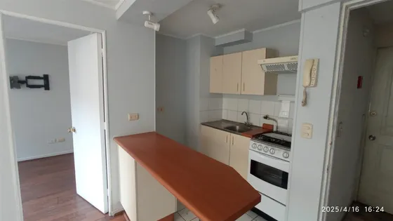 Departamento En Arriendo De 1 Dorm. Tarapaca, Metro U.chile