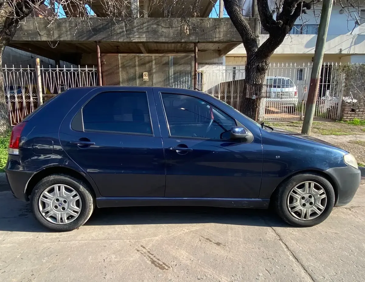 Fiat Palio 1.8 Hlx