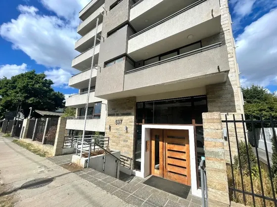 Impecable Departamento En Calle Porvenir