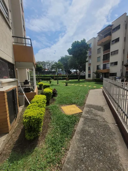 Se Vende Apartamento En Primero De Mayo Al Sur De Cali
