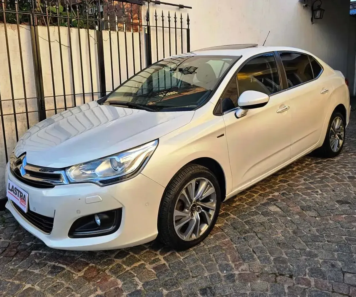 Citroën C4 Lounge 1.6 Exclusive 6AT THP 165 CV AM16