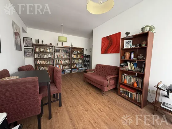 Venta De Departamento 2 Ambientes Con Balcón En Torres Pueyrredon Wilde