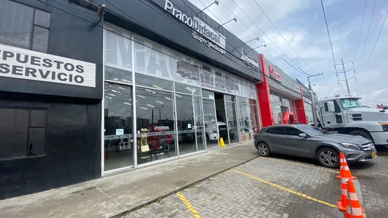 ¡gran Oportunidad De Inversión! Vitrina Bodega Comercial En Venta Fontibón - Bogotá
