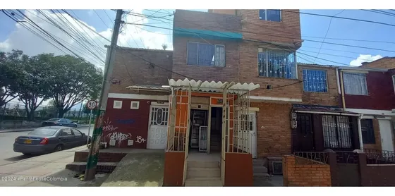 Apartamento En  Compartir(soacha) Rah Co: 25-1049