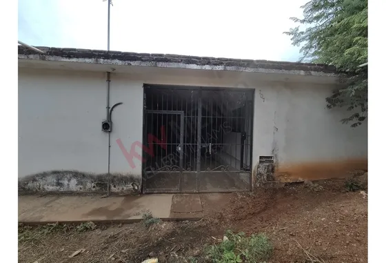 Oportunidad De Inversión, Propiedad En Venta Con 6 Recamaras Para Rentar.