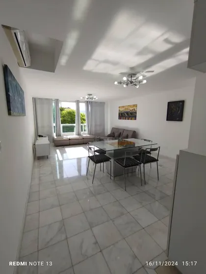 Apartamento En Alquiler  En Escampadero Exclusiva Urbanización 