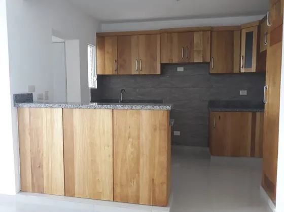 Se Alquila  Apartamemto Ubicado En El Residencial R&l Xi, En Los Llanos De Gurabo Santiago R.d  
