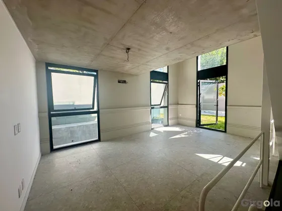 Venta Departamento 4 Ambientes Villa Devoto Con Pileta Y Jardín