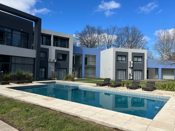 Exclusivo Departamento En Venta En Carpinchos De Otamendi Reserva Complejo Residencial
