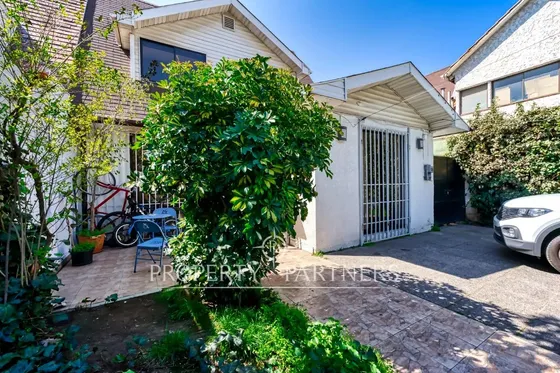 Acogedora Casa Con Excelente Ubicación, Cercana A ...