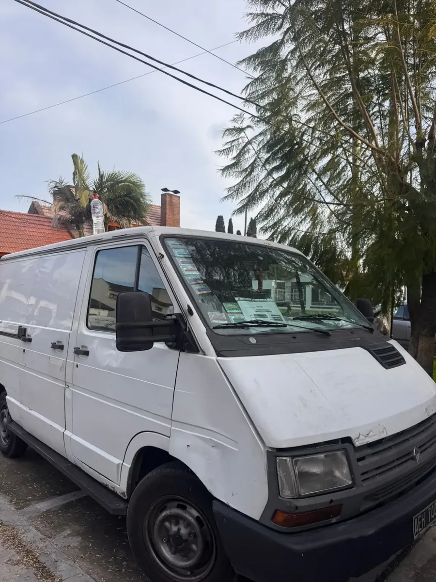 Renault Trafic565557203126855683