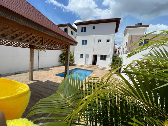 Vendo Casa De 4 Habitaciones En Aut. San Isidro