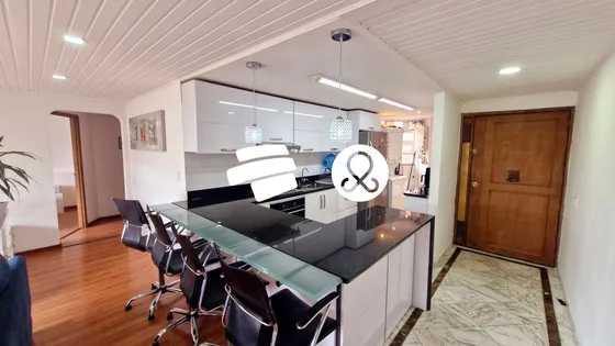 Apartamento En Venta En Santa Bárbara, Bogotá