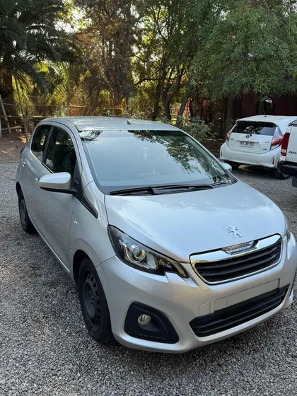 Peugeot 108 Active Pack Puretech 82hp